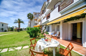 The Porch by Hello Homes Sitges, Sitges